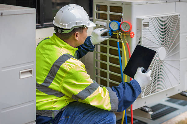 Professional Hvac technician working in Danville, OH